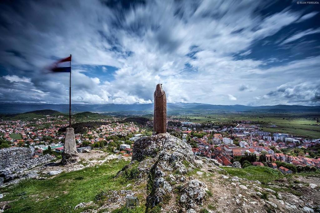Apartment Cecilija Sinj Dış mekan fotoğraf