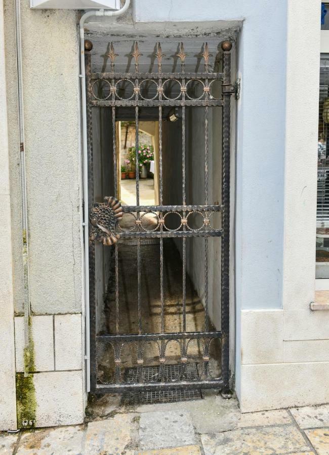 Apartment Cecilija Sinj Dış mekan fotoğraf
